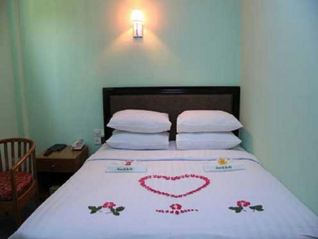 Hotel Bo Bo Min Γιανγκόν Εξωτερικό φωτογραφία