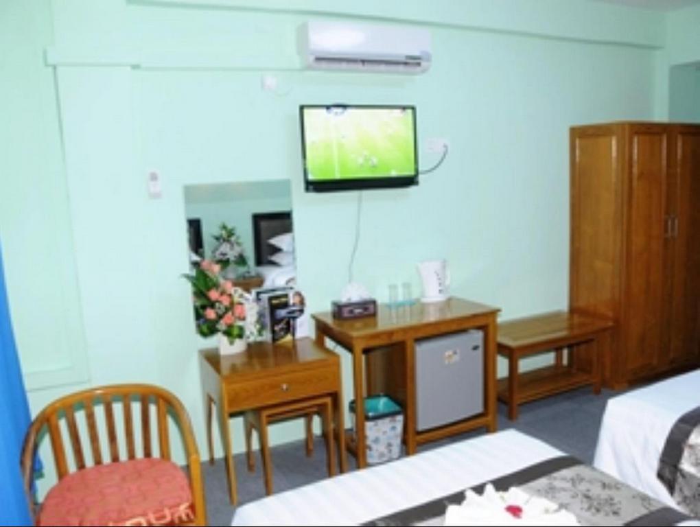 Hotel Bo Bo Min Γιανγκόν Εξωτερικό φωτογραφία